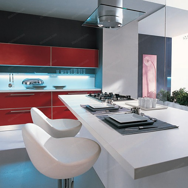 Cucina componibile con isola su misura Cucine con isola piccoli spazi