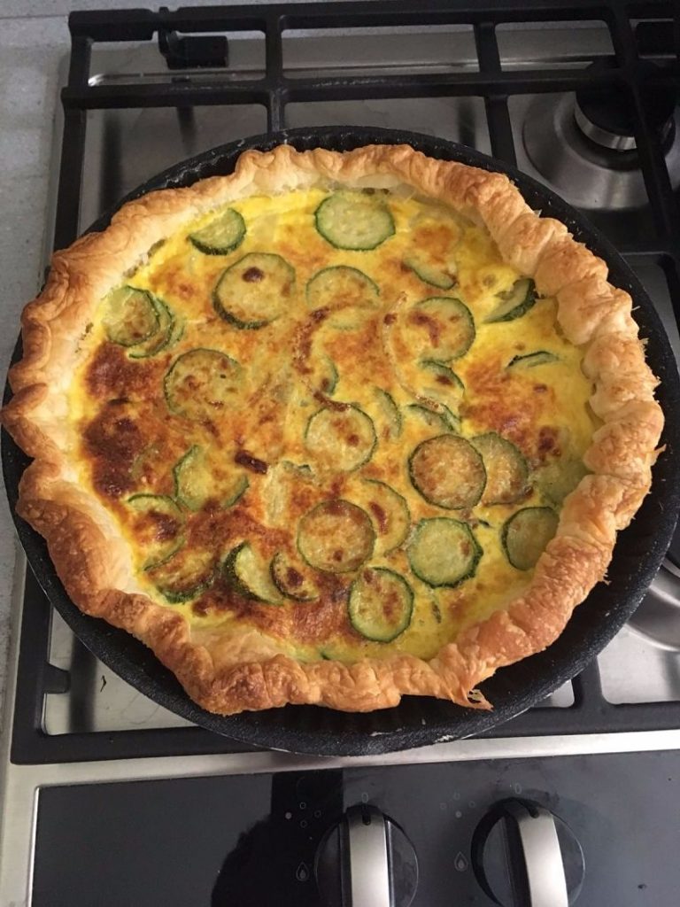 Ricette veloci: torta salata alle zucchine